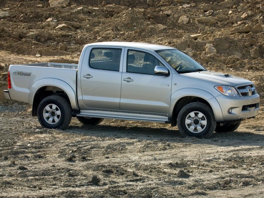  BAE Toyota Hilux Double Cab Armored 2005 года  (фото 2 из 2)